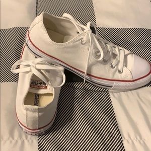 White converse NWOT